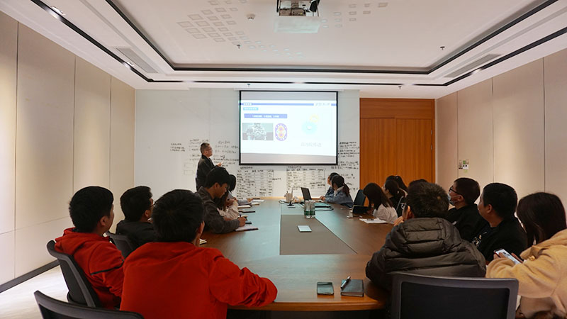 PTI,娱、教结合的一天(images 4)